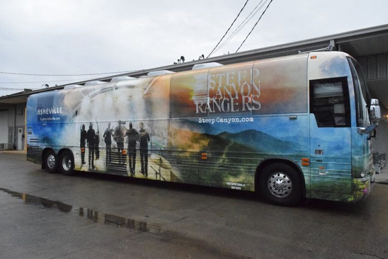 Custom tour bus wrap Nashville